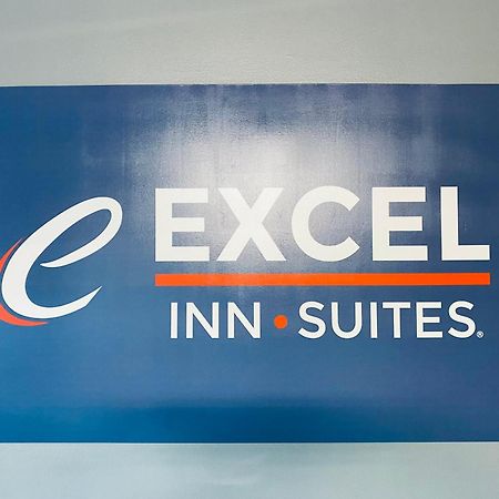 Excel Inn & Suites Fredericksburg Dış mekan fotoğraf